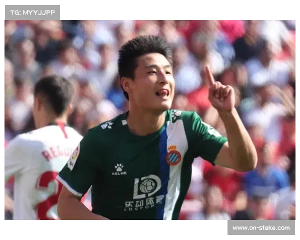 马洛卡主帅阿吉雷强调主场防守,塞维利亚防线失误率达15%